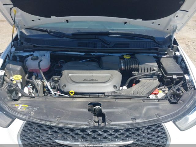 2C4RC1BG8SR554880 Chrysler 2025
