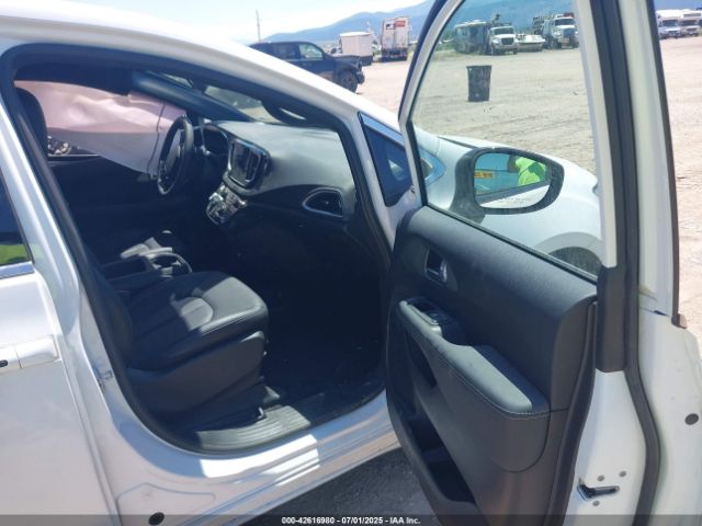 2C4RC1BG8SR554880 Chrysler 2025