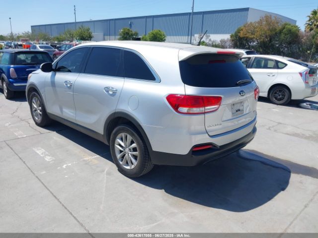 2016 KIA SORENTO 5XYPG4A33GG029619 Photo 2