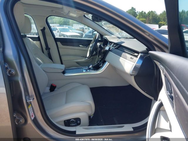 2021 JAGUAR XF SAJBG4FX7MCY88459 Photo 4