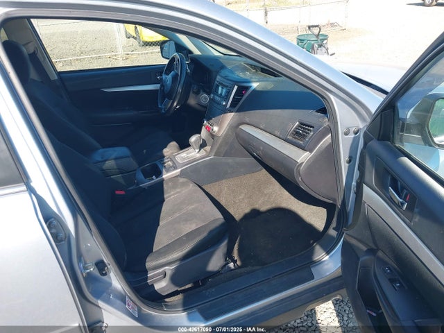2013 Subaru Outback 2.5i Premium მანქანა იყიდება აუქციონზე, vin: 4S4BRBCC9D3280789, აუქციონის ნომერი: 42617090