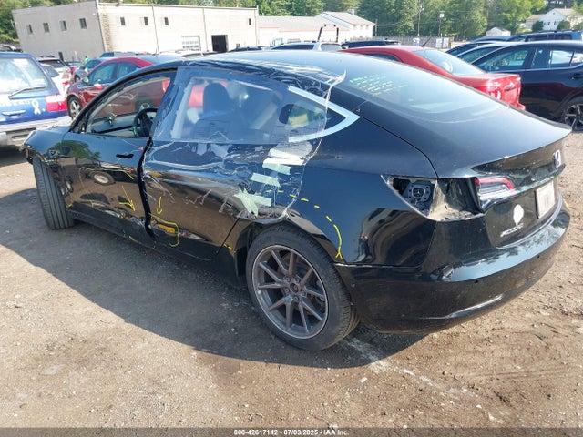 5YJ3E1EA1KF313469 Tesla MODEL 3