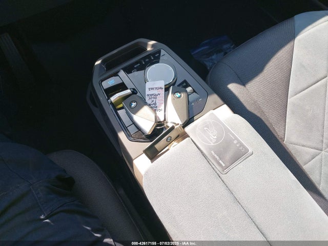 WB523CF02RCN95806 BMW Ix