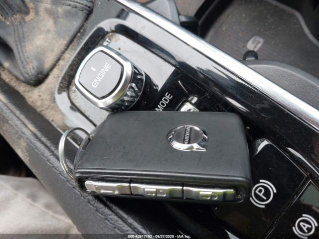 2017 VOLVO XC90 YV4A22PK8H1185502 Photo 10