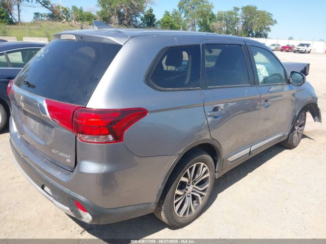 2017 MITSUBISHI OUTLANDER JA4AZ3A31HZ019937 Photo 3