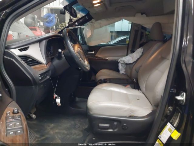2016 TOYOTA SIENNA 5TDYK3DC2GS757749 Photo 4