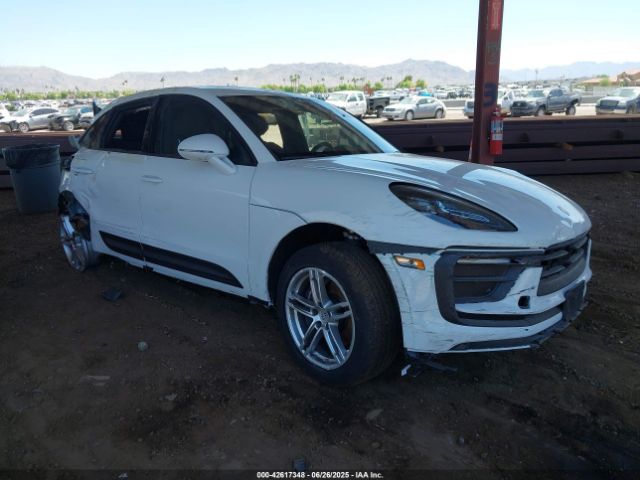 2024 PORSCHE MACAN WP1AA2A55RLB16232