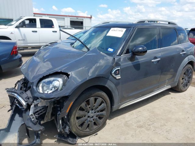 2018 MINI COUNTRYMAN WMZYT3C32J3E93636 Photo 1