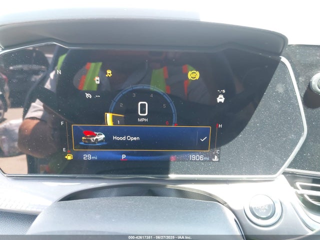 KL77LKEP6SC148708 Chevrolet lbp