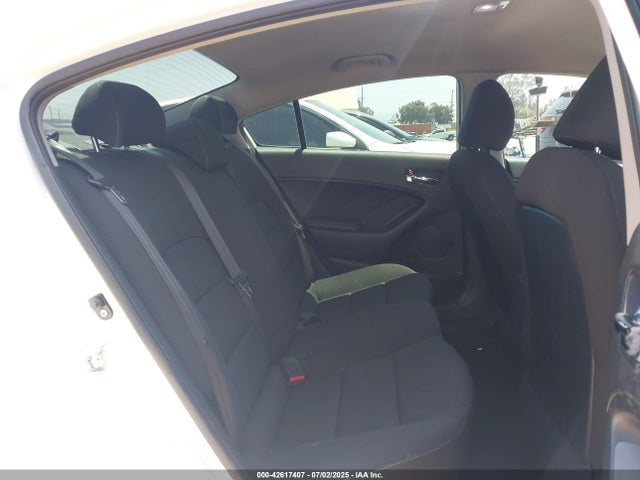 KNAFK4A65G5573808 KIA mpi nu