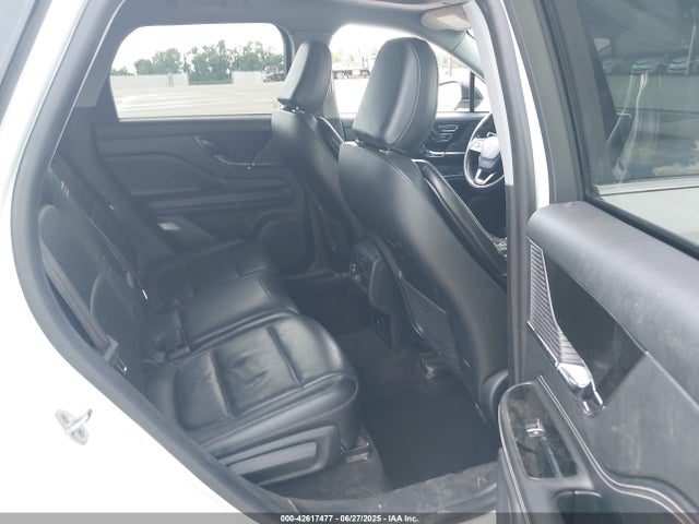 5LMCJ1C9XMUL13977 Lincoln gtdi