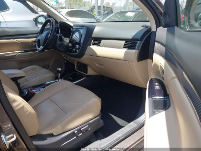 2020 MITSUBISHI OUTLANDER JA4AD3A34LZ003741 Photo 4