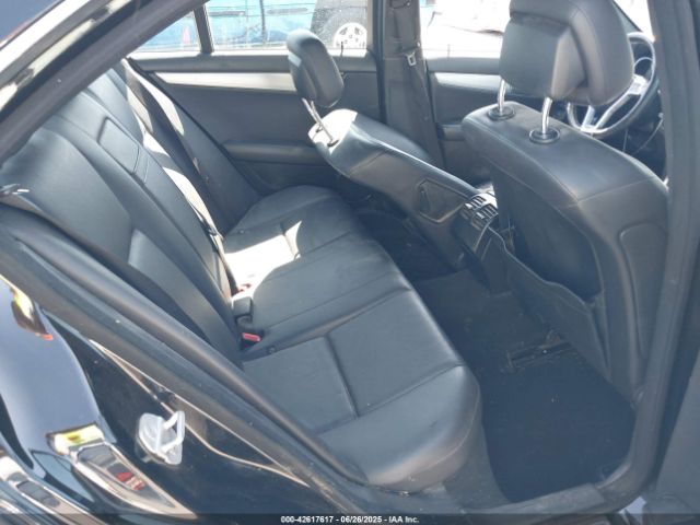 2013 MERCEDES-BENZ C 250 WDDGF4HB2DR301435 Photo 7