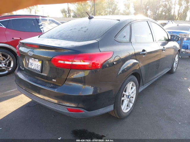 Ford Focus 2015 1FADP3F22FL348788 Image 4