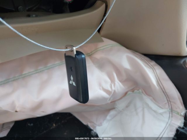 2018 MITSUBISHI OUTLANDER JA4AD3A34JZ060759 Photo 10