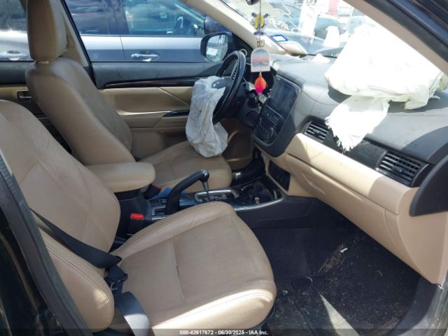 2018 MITSUBISHI OUTLANDER JA4AD3A34JZ060759 Photo 4