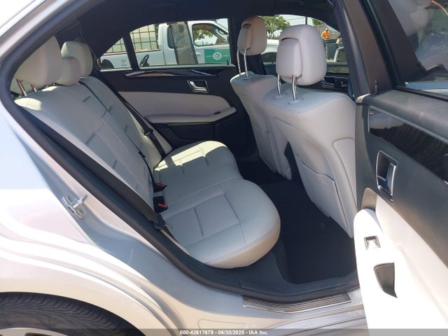 WDDHF5KB6GB250568 Mercedes-Benz E-Class