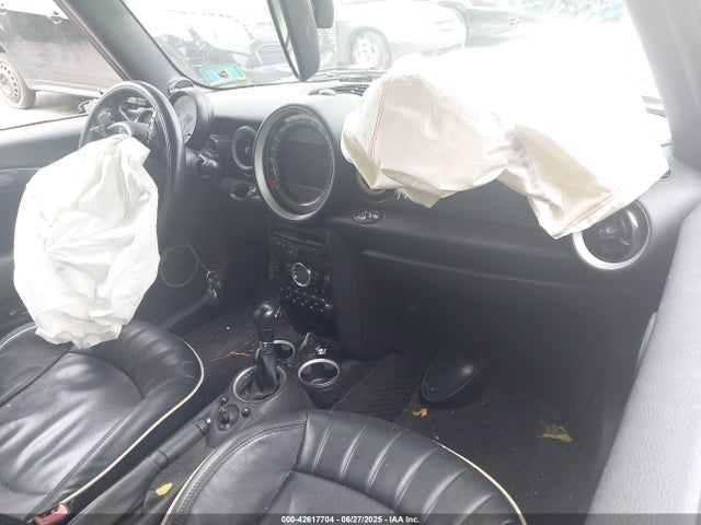 2015 MINI CONVERTIBLE WMWZP3C53FT708047 Photo 4