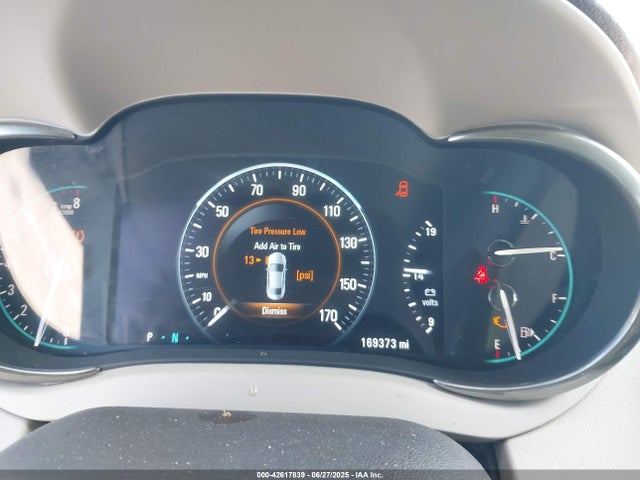 1G4GB5G37EF109870 Buick lfx