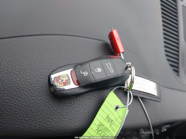 2017 PORSCHE MACAN WP1AB2A5XHLB17548 Photo 10