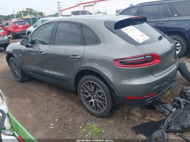 2017 PORSCHE MACAN WP1AB2A5XHLB17548 Photo 2