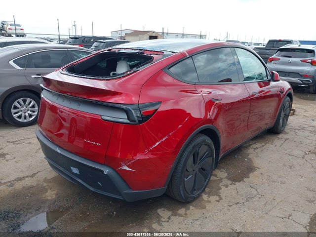 2026 TESLA MODEL Y 7SAYGDEE3TA397168 Photo 3