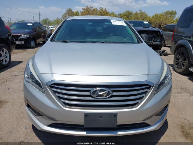Hyundai SONATA SE 2015 5NPE24AF4FH181674 Image 12
