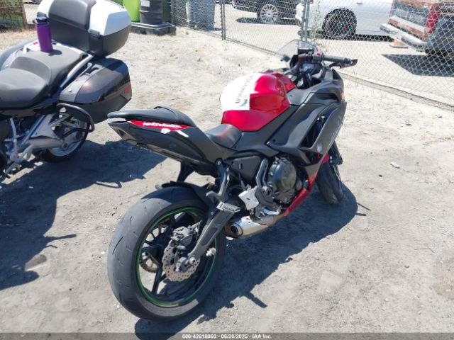 2024 KAWASAKI EX650 ML5EXER18RDAC2627 Photo 3