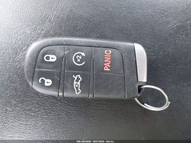 2012 CHRYSLER 300C 2C3CCAET7CH283370 Photo 10