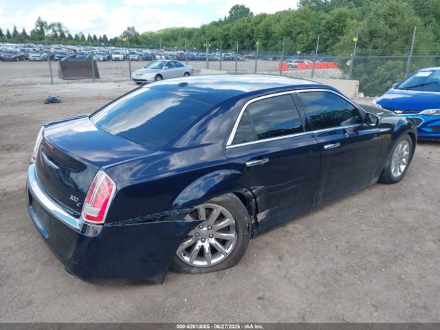 2012 CHRYSLER 300C 2C3CCAET7CH283370 Photo 3