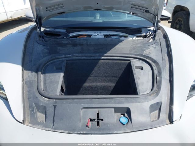 WP0AB2Y17NSA43448 Porsche Taycan