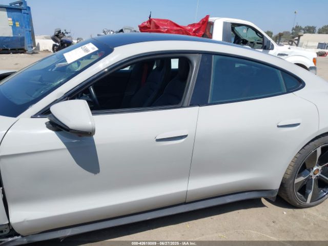 WP0AB2Y17NSA43448 Porsche Taycan