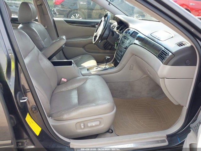 2004 LEXUS ES 330 JTHBA30G945028682 Photo 4