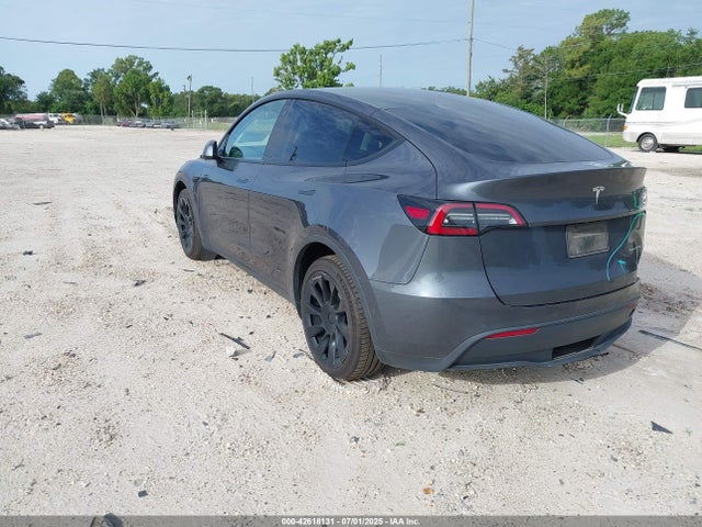 2022 TESLA MODEL Y 7SAYGDEE9NF365993 Photo 2