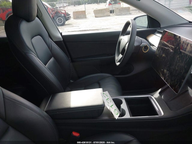 2022 TESLA MODEL Y 7SAYGDEE9NF365993 Photo 4