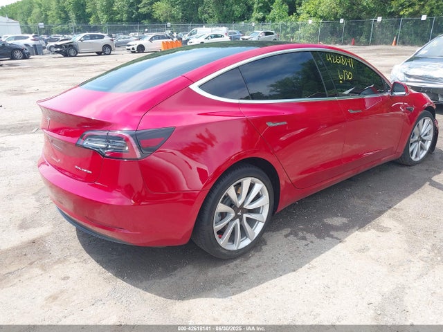 2018 TESLA MODEL 3 5YJ3E1EB9JF087933 Photo 3