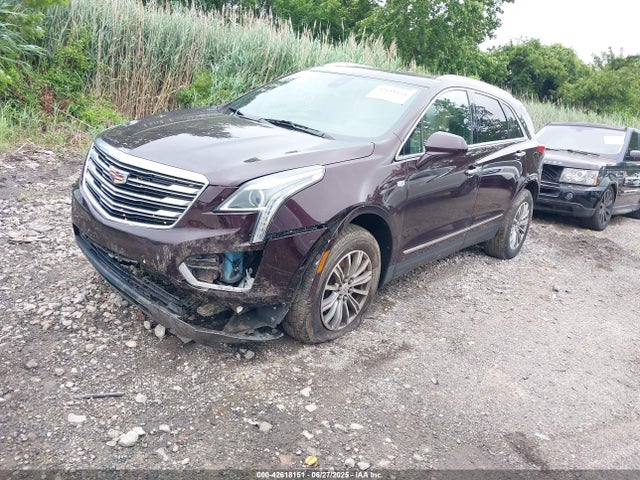 2017 CADILLAC XT5 1GYKNDRSXHZ325665 Photo 1