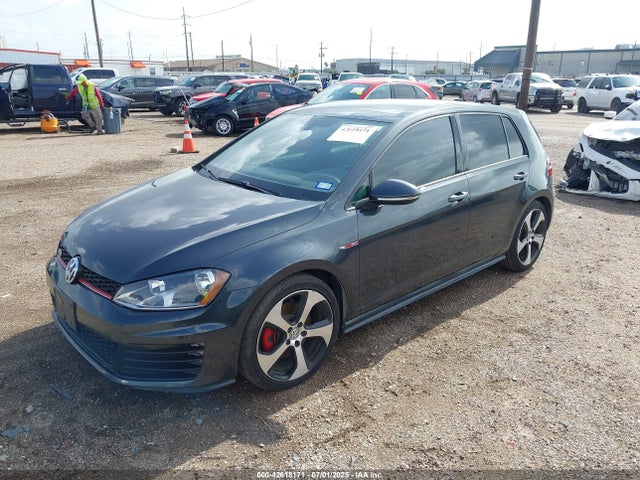 3VW4T7AU9FM070490 Volkswagen 2015