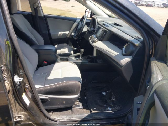 2017 TOYOTA RAV4 HYBRID JTMRJREV9HD096924 Photo 4