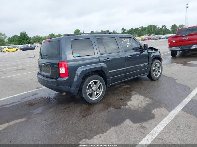 Jeep 2015 2015 1C4NJPBA5FD190638 Image 4