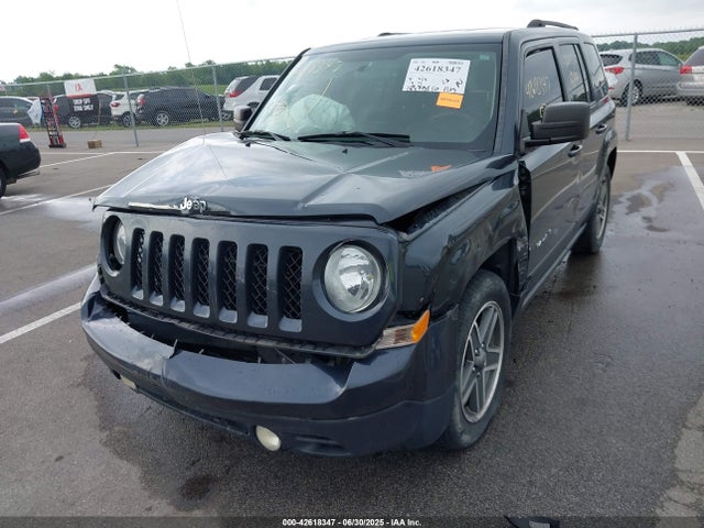 Jeep 2015 2015 1C4NJPBA5FD190638 Image 6
