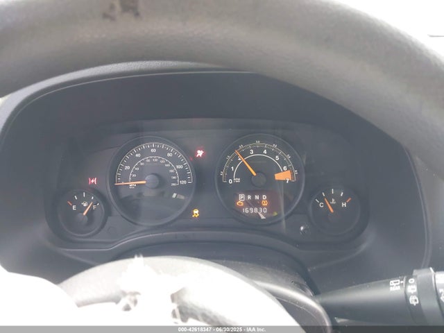 Jeep 2015 2015 1C4NJPBA5FD190638 Image 7