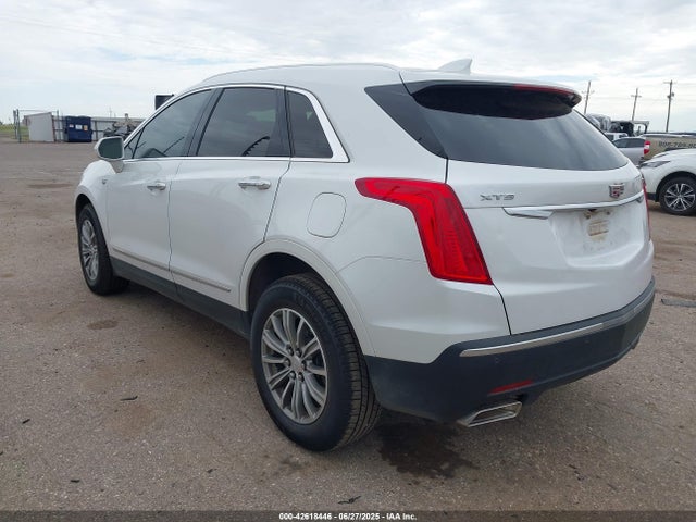 2019 CADILLAC XT5 1GYKNCRS5KZ246387 Photo 2