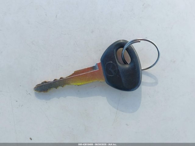 2002 MAZDA MPV JM3LW28JX20329495 Photo 10