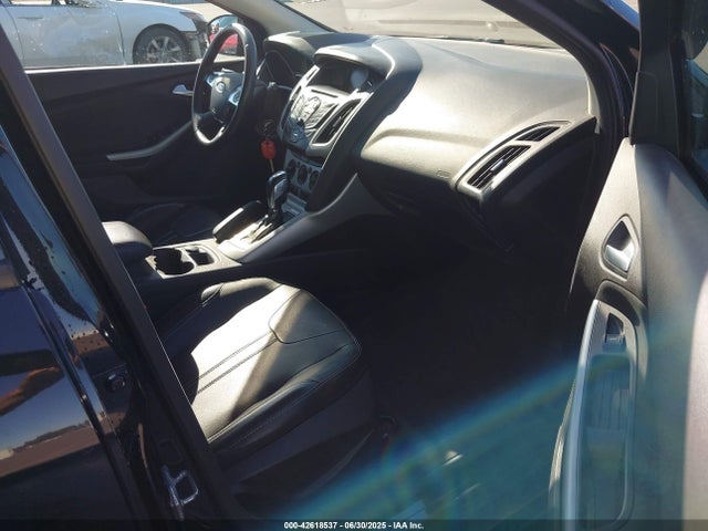 1FADP3K21EL443749 Ford 2014