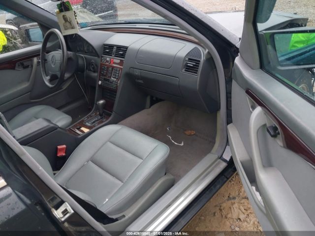 1995 MERCEDES-BENZ C WDBHA28E7SF262334 Photo 4