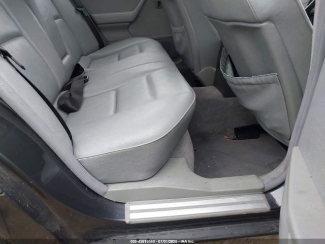 1995 MERCEDES-BENZ C WDBHA28E7SF262334 Photo 7