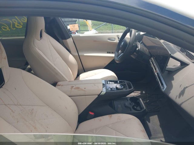 WB523CF06SCS88211 BMW Ix