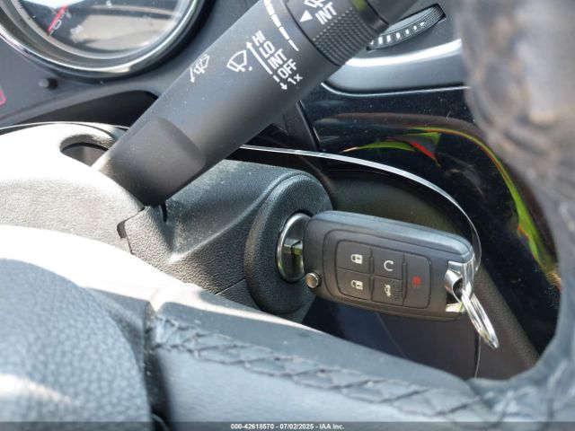 2018 BUICK CASCADA W04WH3N50JG051185 Photo 10