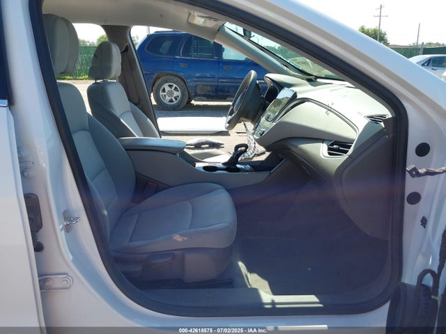 1G1ZC5ST1RF164623 Chevrolet lfv